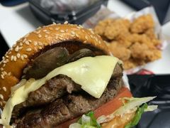 -The Habit Burger Grill 哈比特汉堡(复兴soho店)