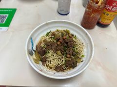 -阿阳牛腩腌面店