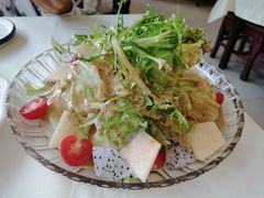 水果沙拉-鑫巴蜀小镇 · 水煮鱼专研店(玉桥店)