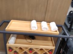 -黄金时代游泳健身云畔会所(绿地中心双子塔店)