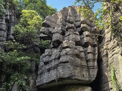 -梭布垭石林景区