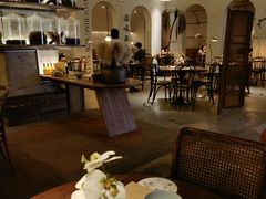 -来龙里 精致 东南亚餐室(万象城店)