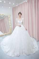 -LOVE SHINE婚纱·红鼎庄龙凤褂·妈妈装定制