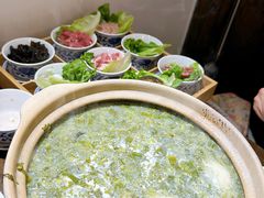 -聚汇三少·龙虾·中餐厅(莫邪路新天地店)