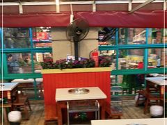 大堂-钢管厂五区小郡肝串串香(蜀都万达店)