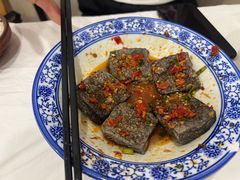 油炸臭豆腐-新新湘菜馆(新中街二条店)