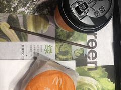 -麦当劳(百联西郊购物中心店)