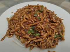 京酱肉丝-华春餐馆(鱼山路店)