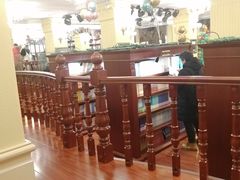 -果戈里书店