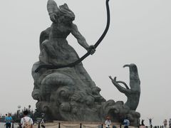 -巴陵广场
