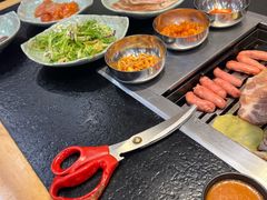 -臻牛烤肉