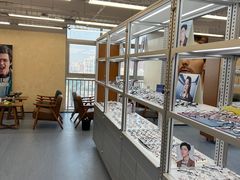 -无奔眼镜·蔡司·依视路授权店(马家堡店)