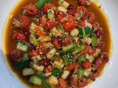 -川流不息·地道川菜·小龙虾(松东路店)