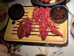 -肥肥虾庄·金牌油焖大虾(沙湖店)