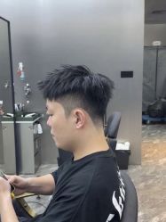 -M1山木造型国潮男士发型定制