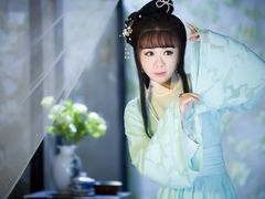 -九月鹰飞汉服摄影工作室