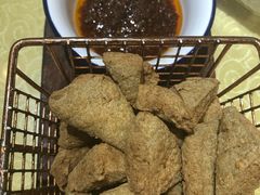 -鲁小三·大骨自助(金山总店)
