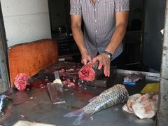 -梅记大块头爆鱼店(乍浦路店)