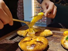 阿扎尔哈恰普里格鲁吉亚奶酪饼-格鲁·秀色Georgia’s Feast