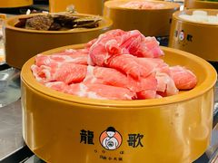 龙歌TOP3梅花肉卷-龍歌自助小火锅(市南金茂湾店)