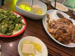 -聚首堂·特色小吃·肘子(什刹海德胜门店)