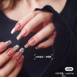 -悦指间美甲美睫