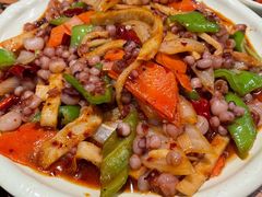 辣炒海灵菇鱼饼-京玉菲饭店(李村店)