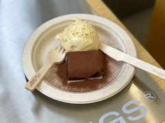 -HUGS coffee(东区店)