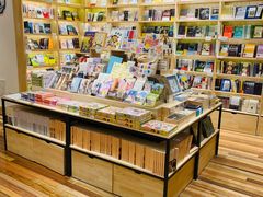 -猫的天空之城概念书店(印象城购物中心店)
