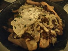 招牌气力肉酱芝士薯条-Boxing Cat Brewery拳击猫精酿啤酒馆(永福店)