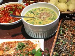 -院8里·小聚园老川菜(九眼桥店)