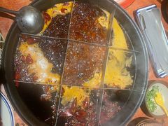 -周小明火锅(黑金冠社区店)