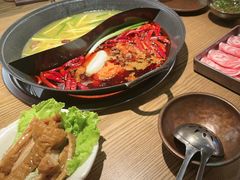 -巴卤社老火锅(财富店)