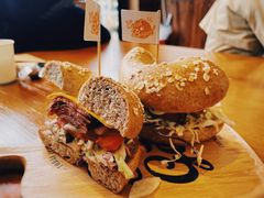 -Catch Bagel(芳草地店)