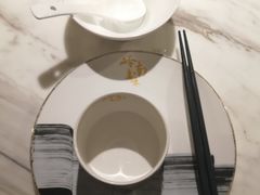 餐具摆设-岭南真味·匠心粤菜(K11店)