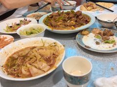 -汗腾格里·风味餐厅(新疆驻京办店)