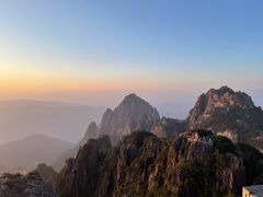 -光明顶山庄