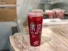 够爽西瓜果粒西瓜汁-果之满满鲜榨果汁(美罗城店)