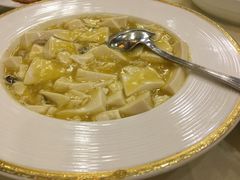 蟹粉烩豆腐-王宝和酒家(黄浦店)