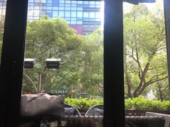 -Carbon莫卡哆·意大利复古集市餐厅(杭州大厦店)