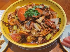 -休记光头香辣蟹干锅(绵竹店)