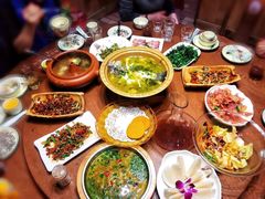 -老滇山寨•云南特色菜•地方菜•民族风情歌舞表演(金碧店)