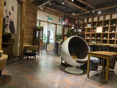 大堂-雨舍咖啡(汉神购物广场咖啡街区店)