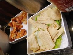 -一哥澳门豆捞 · 十七年经典澳门火锅(四季天地店)