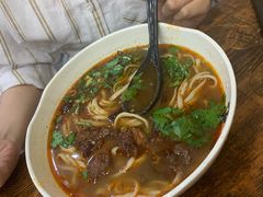 -牛吃草牛肉面牛杂面(桐城路店)