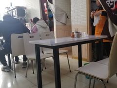 大堂-海平馄饨(逍遥二路店)