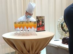 -广州万富希尔顿酒店-感趣自助餐厅·生蚝海鲜刺身