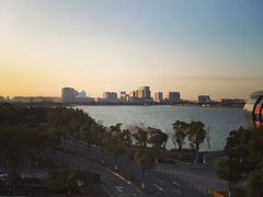 -上海滴水湖皇冠假日酒店