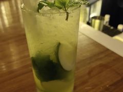 -The BREW·酿餐厅(浦东嘉里大酒店)