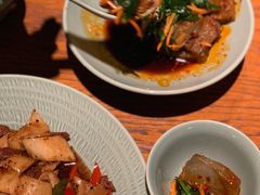 锅煎纳西鸡豆凉粉-丽江金茂凯悦臻选酒店-滇香馆